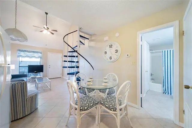 The Cove 209a: Beachfront Relaxation Retreat Holiday home *